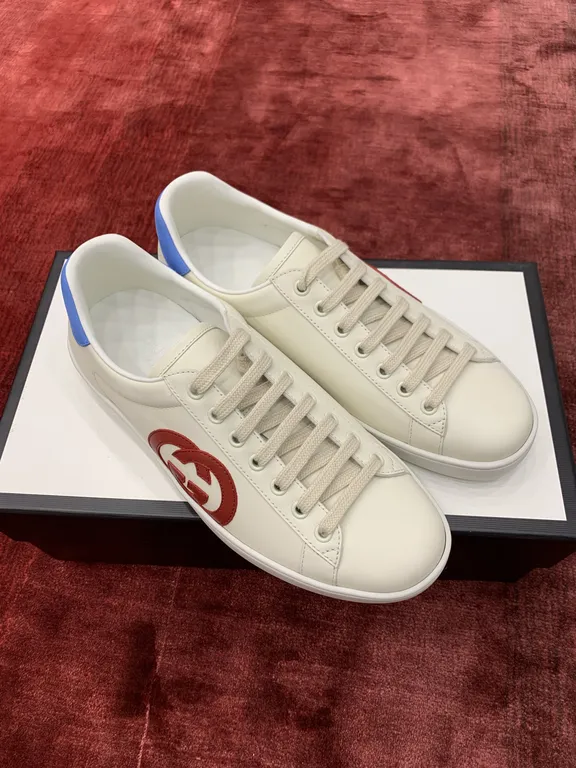 Gucci Shoe 